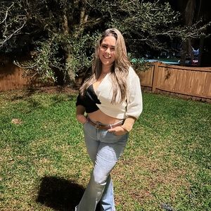 Meet your Posher, Catherine